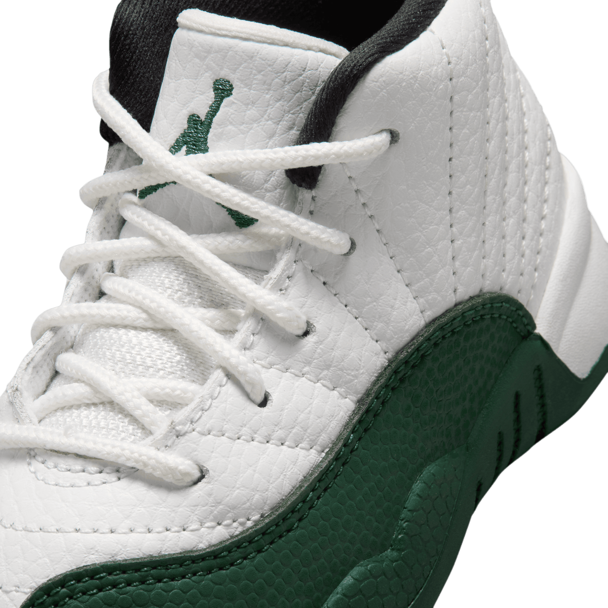 Jordan 12 Retro 'Bucks' para niños pequeños