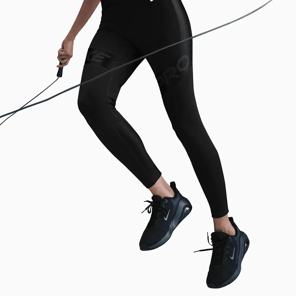 Tenue Courte Pro Dri-Fit Femme