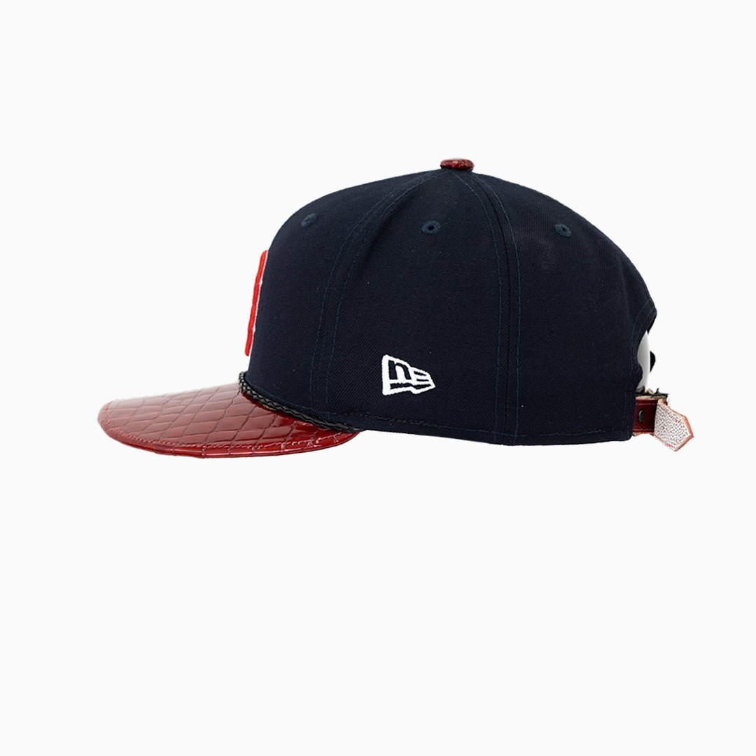Gorra MLB de los Boston Red Sox modelo "Buck 50" de Breyer con visera de cuero