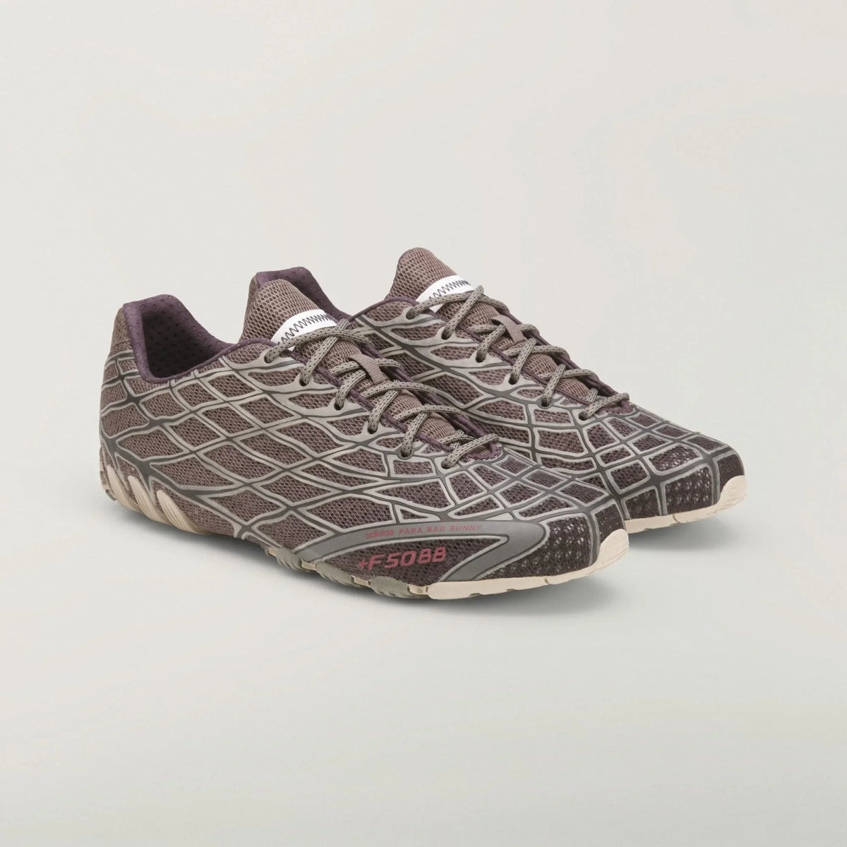 Hommes Bad Bunny F50 Ghost Sprint « Charcoal »