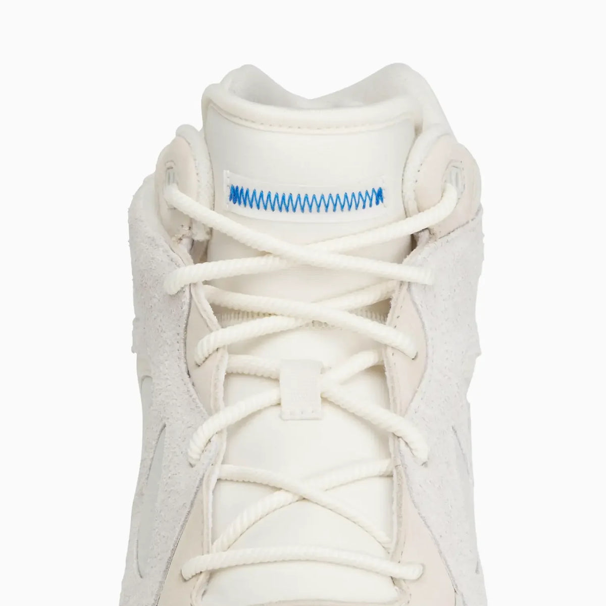 BadBo 1.0 'Bad Bunny Resilience' Pack ¨C Shoes Tee & Socks