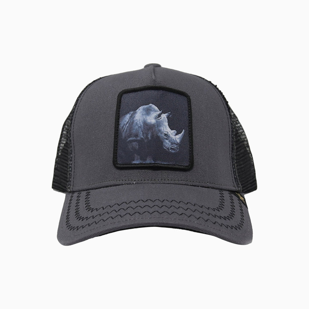 La gorra de camionero de rinoceronte de carbón