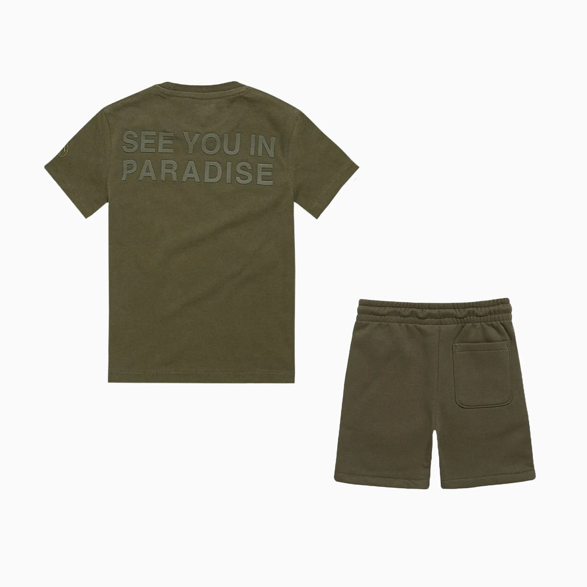 Tenue ton sur ton du Paradis des Enfants