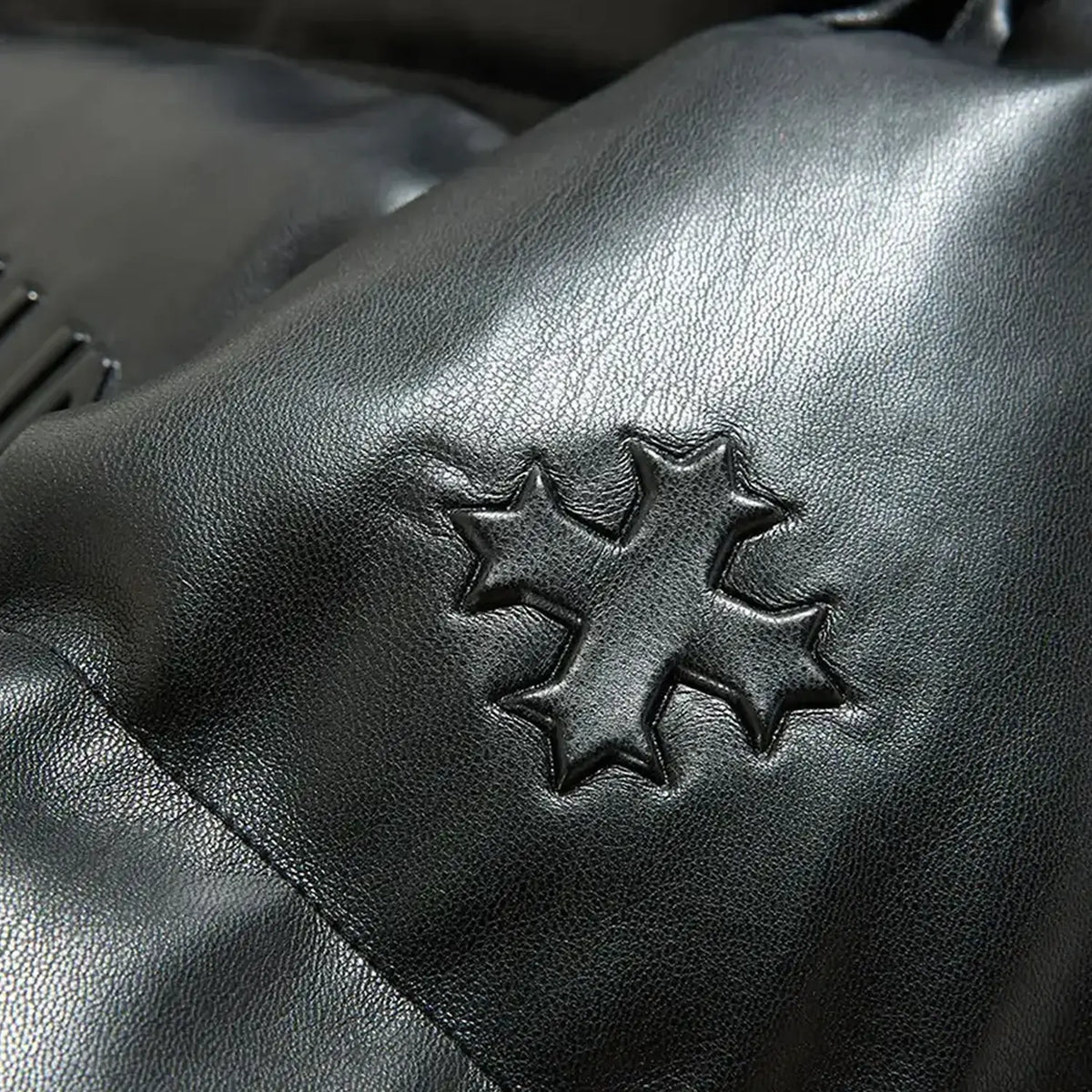 Blouson matelassé SYIP en cuir synthétique embossé pour homme