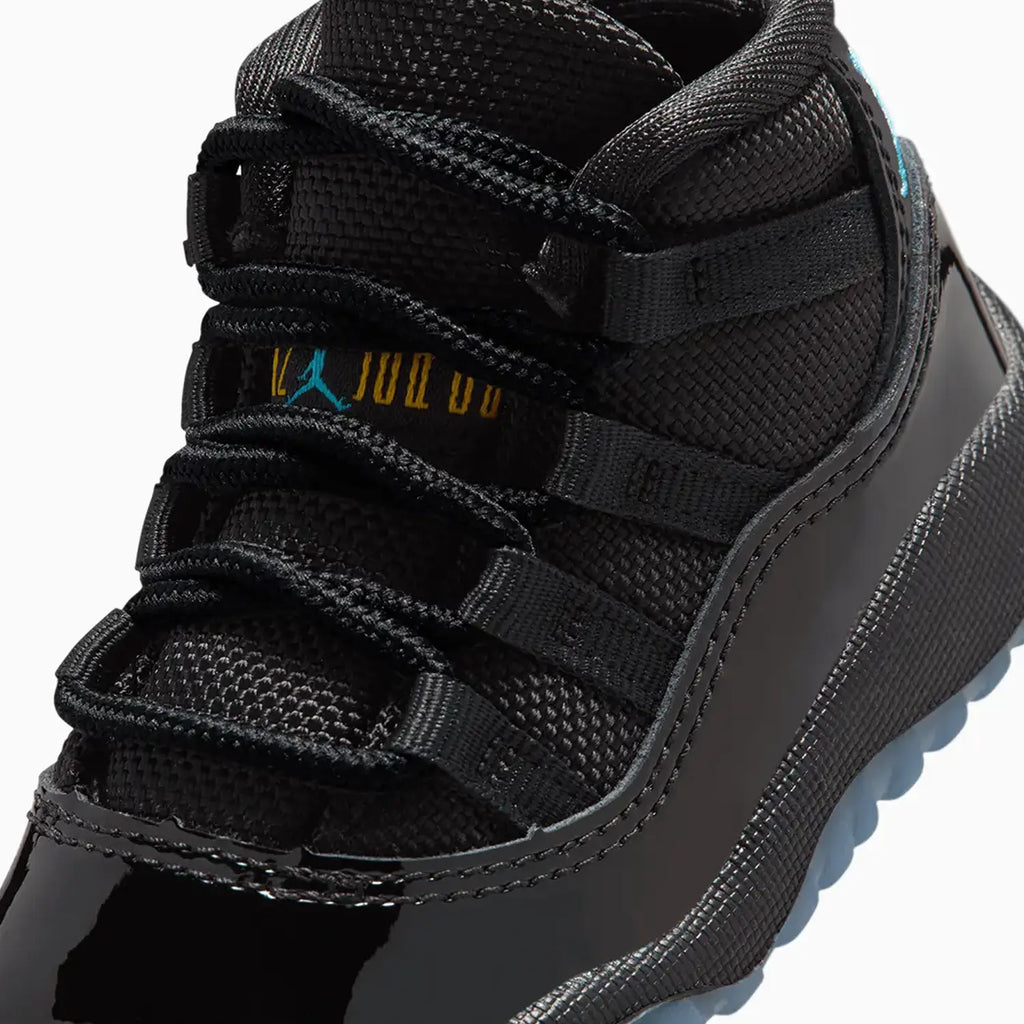 Air Jordan 11 Retro 'Gamma Blue' para niños pequeños