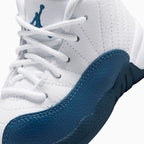 Air Jordan 12 Retro 'French Blue' para niños pequeños