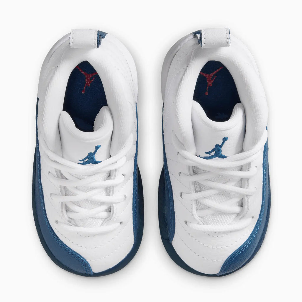 Air Jordan 12 Retro 'French Blue' para niños pequeños