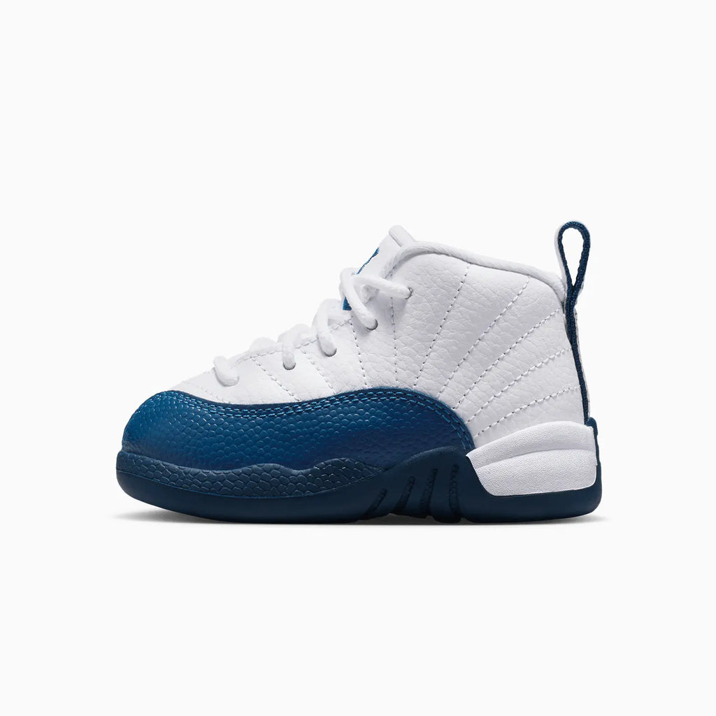 Air Jordan 12 Retro 'French Blue' para niños pequeños