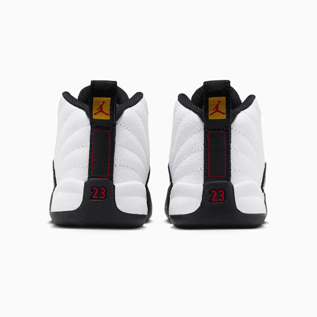 Air Jordan 12 Retro 'Taxi' para niños pequeños