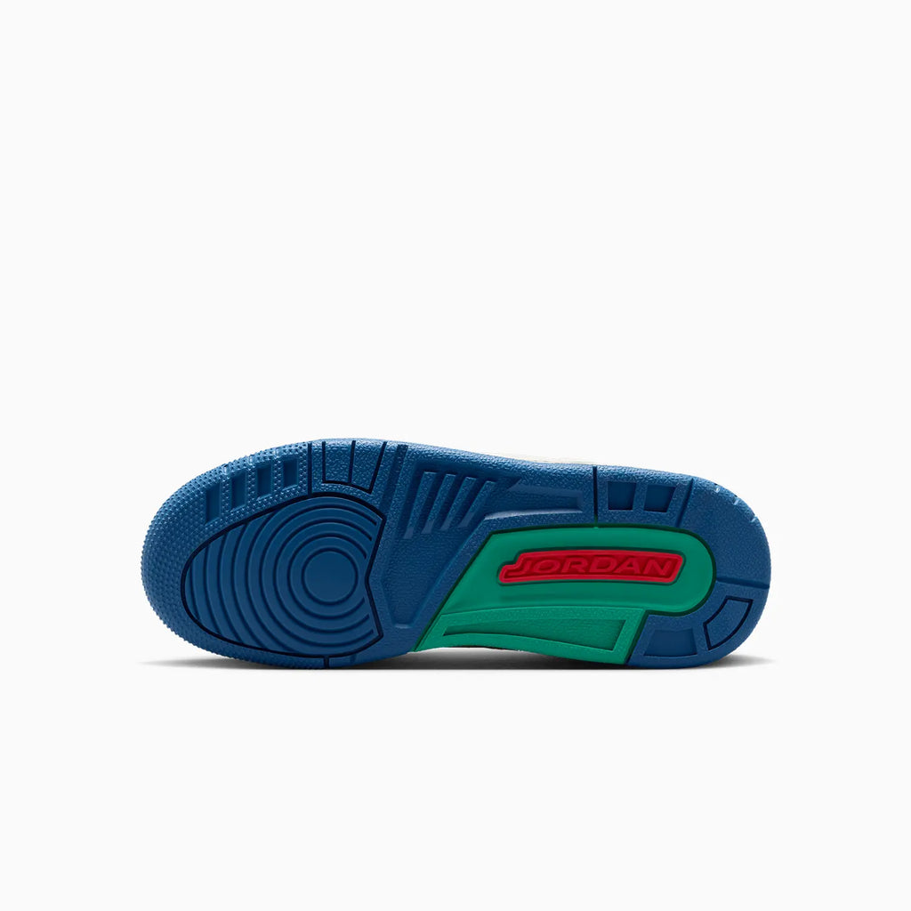 Air Jordan 3 Retro para niños 'Chalk and True Blue' de primaria