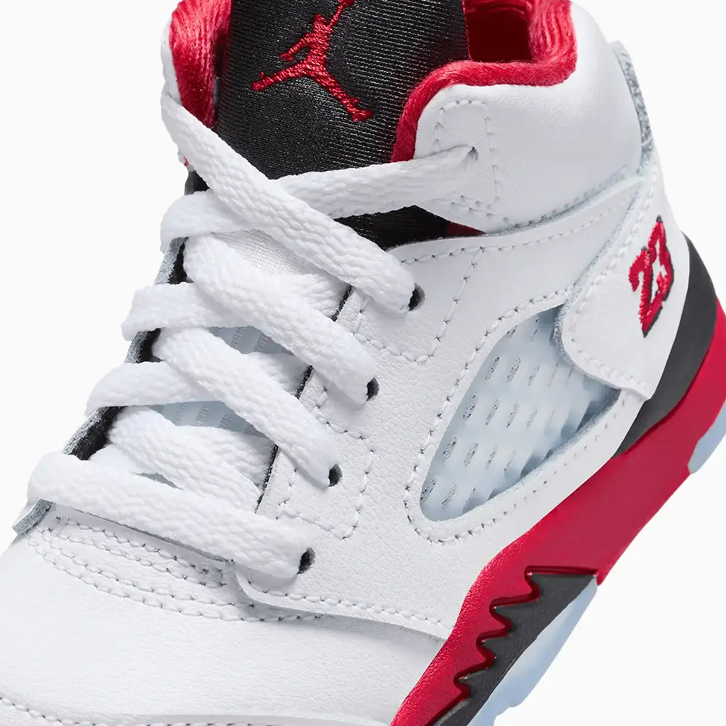 Air Jordan 5 Retro OG 'Fire Red Black Tongue' para niños pequeños
