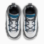 Air Jordan 9 Retro 'Flint Grey' para bebés
