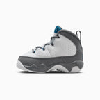 Air Jordan 9 Retro 'Flint Grey' para bebés