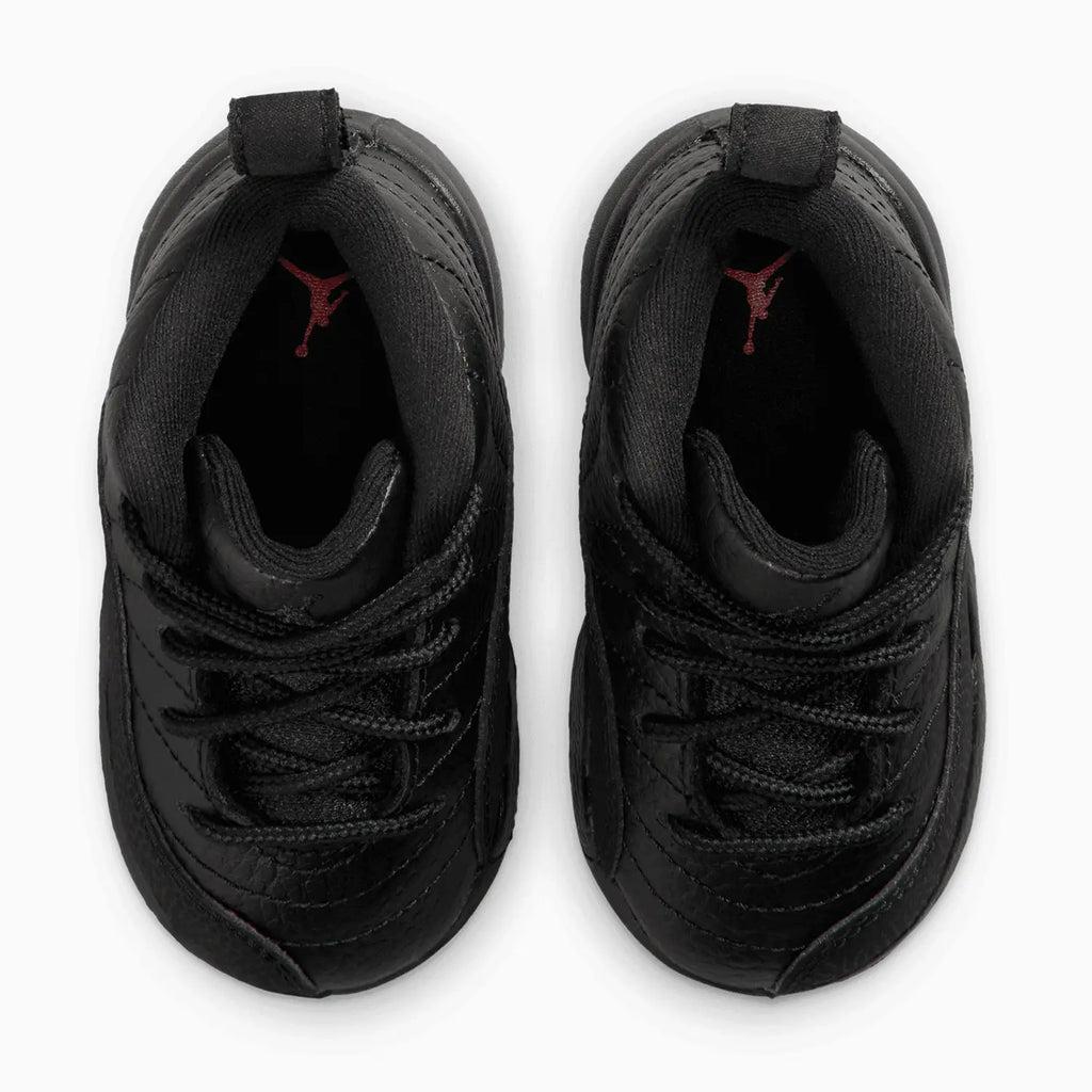 Jordan 12 Retro 'Bloodline' para niños pequeños