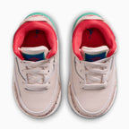 Jordan 3 Retro 'Tiza y Azul Verdadero' para niños pequeños