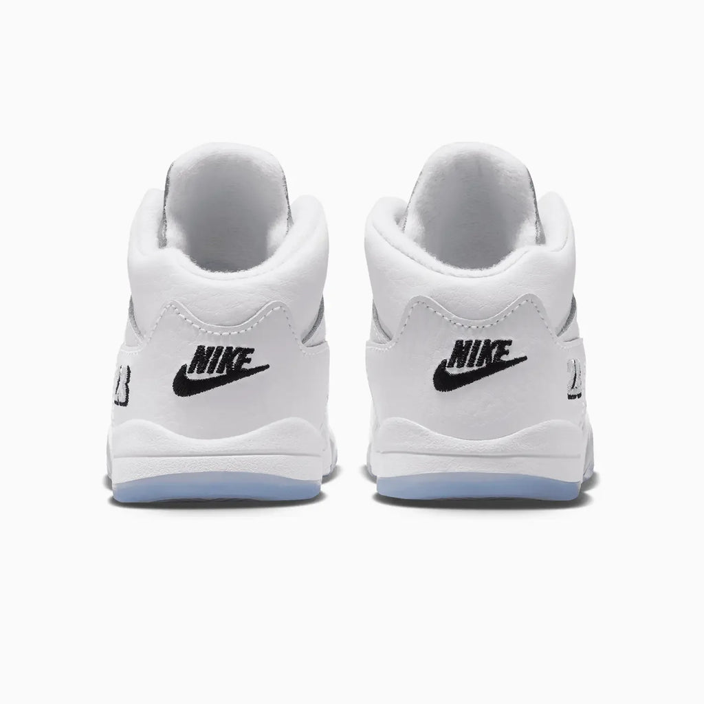Jordan 5 Retro 'White Metallic' para niños pequeños