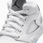 Jordan 5 Retro 'White Metallic' para niños pequeños