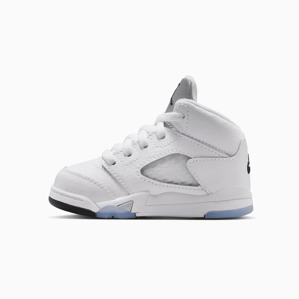 Jordan 5 Retro 'White Metallic' para niños pequeños