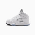 Jordan 5 Retro 'White Metallic' para niños pequeños