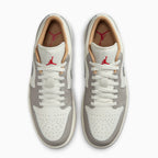Air Jordan 1 Low de hombre 'Sail Fire Red College Grey'