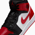 Air Jordan 1 Mid SE 'Patent Bred Toe' pour homme