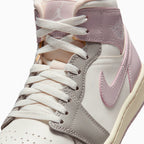 Air Jordan 1 Mid para mujer 'Enigma Stone'