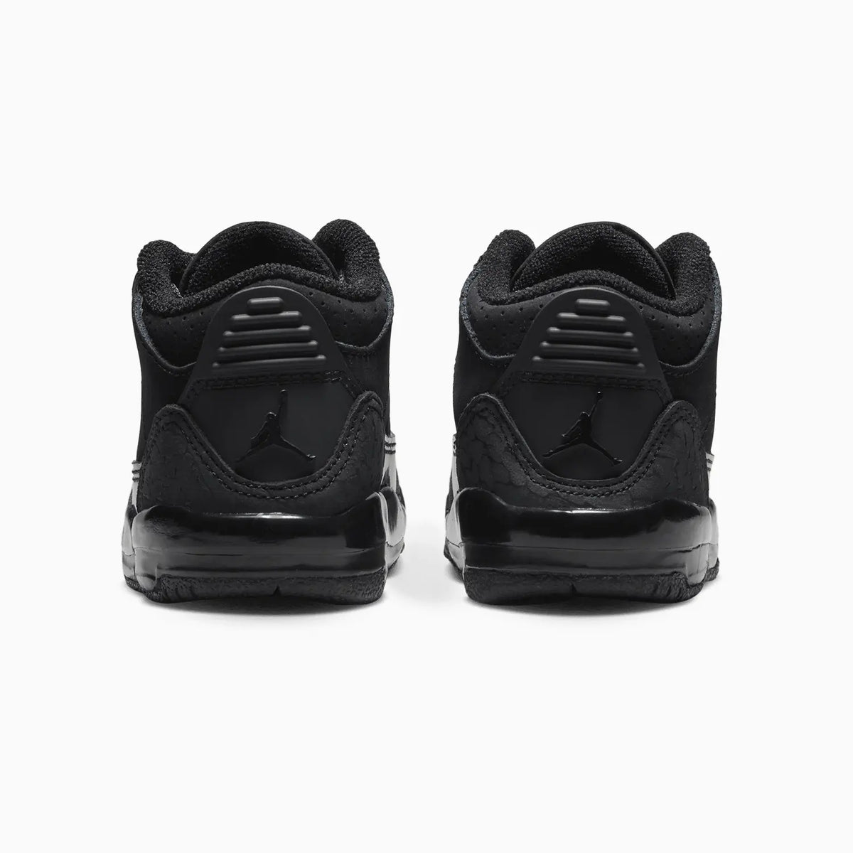Jordan 3 Retro 'Black Cat' para niños pequeños