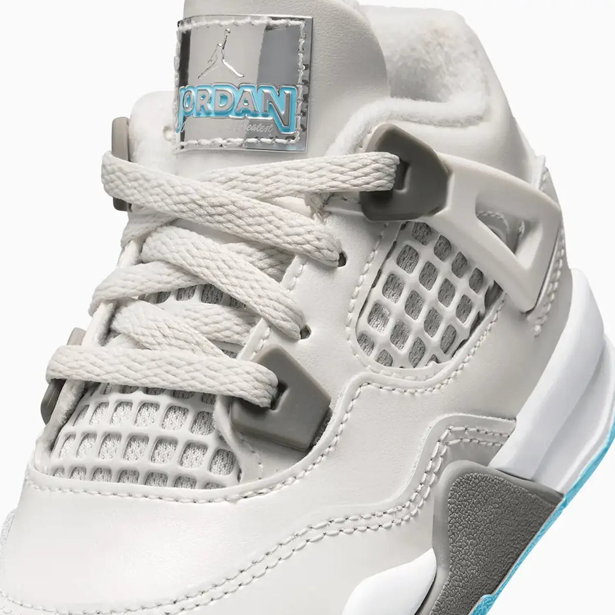 Air Jordan 4 Retro 'Blue Chill' para niños pequeños