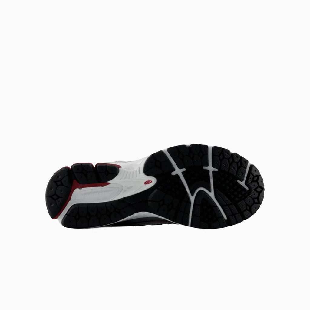 1906R 'White Crimson' - Famous | Online Store