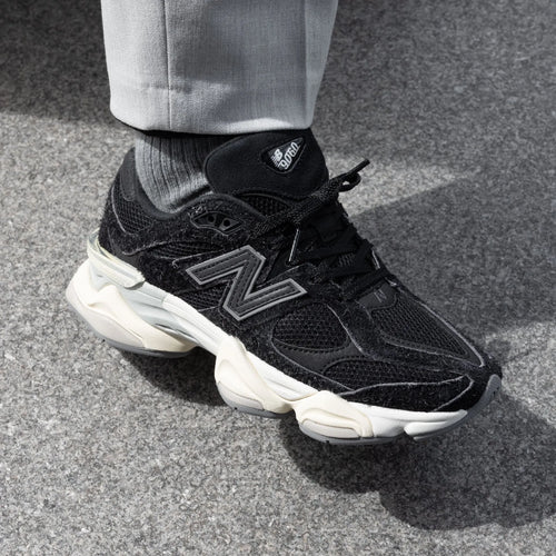 Chaussures 9060 « Sel noir de la mer Noire »