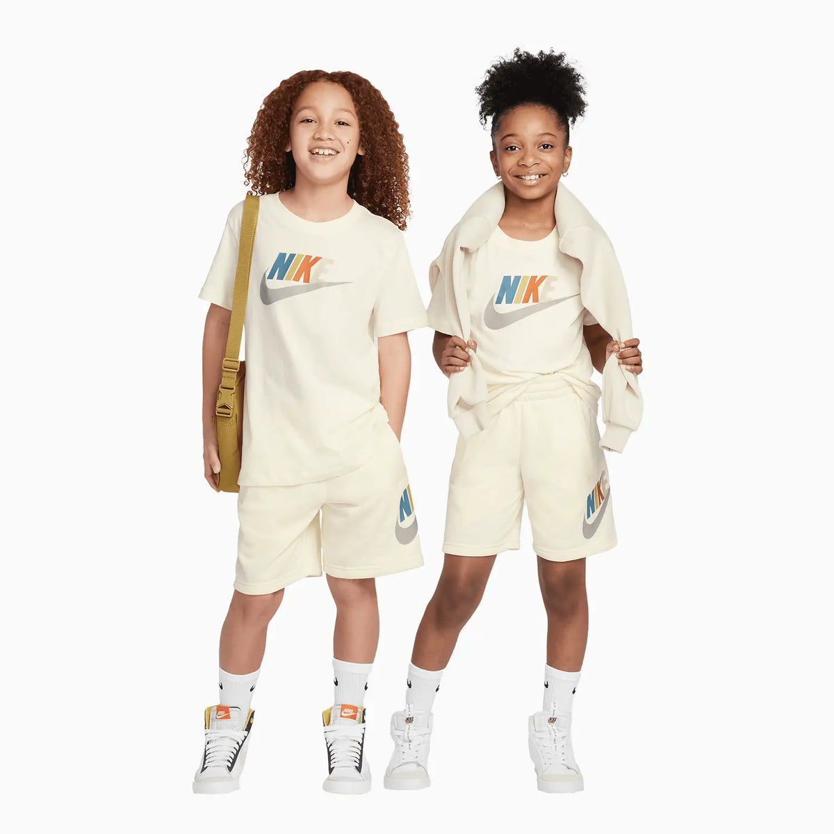 Conjunto de camiseta y pantalón corto deportivo para niños