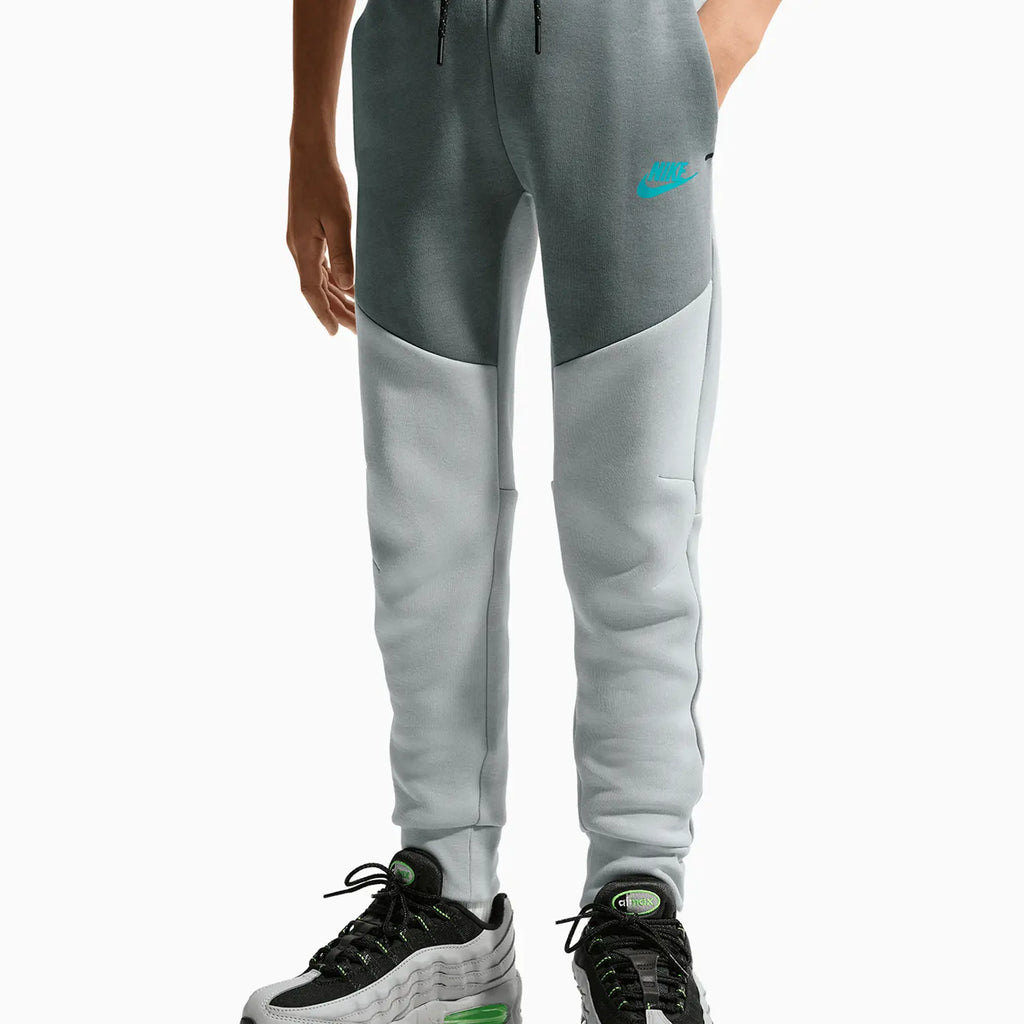 Survêtement de sport en Tech Fleece Windrunner pour enfant