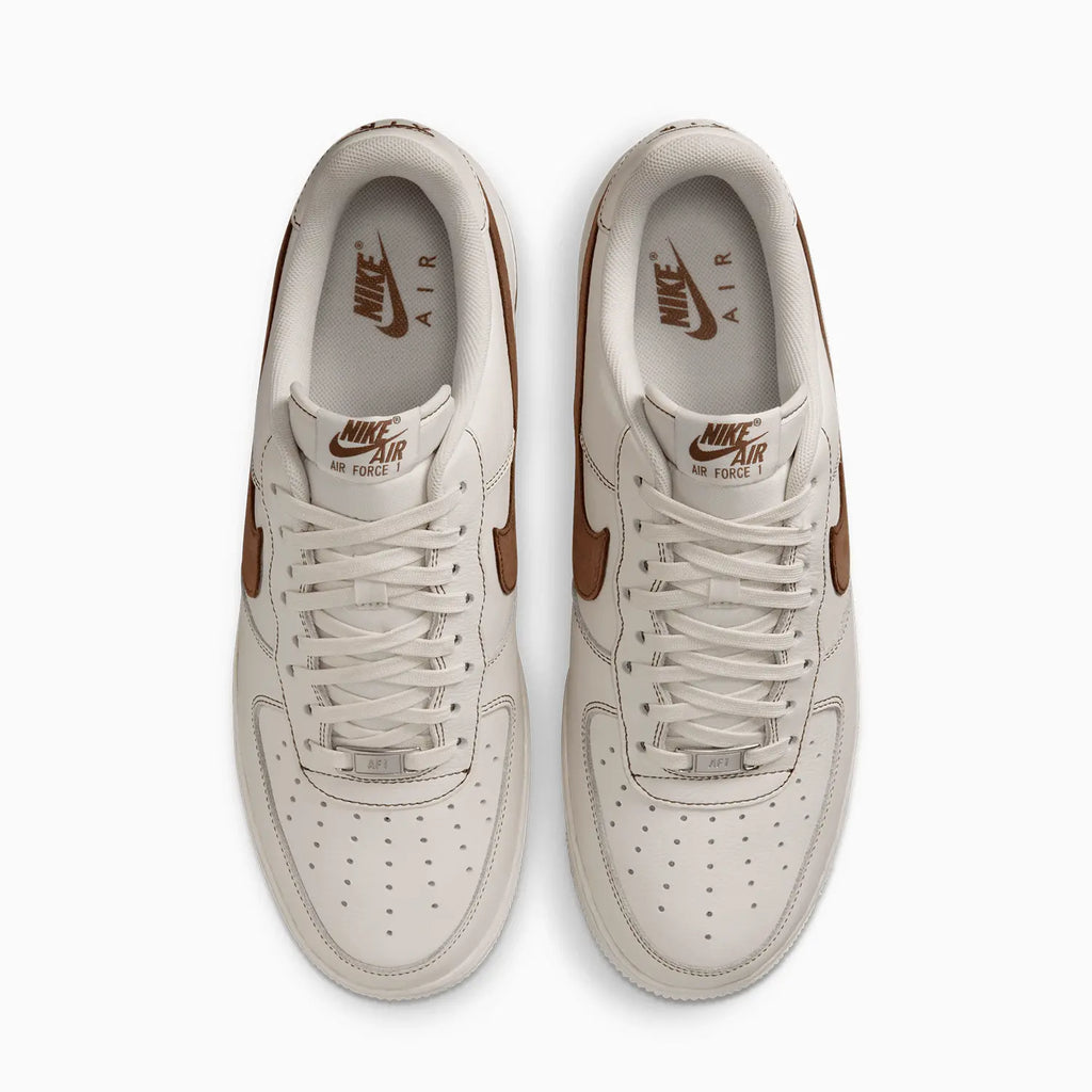 Air Force 1 07 LV8 pour homme « Ivory Saddle Brown »