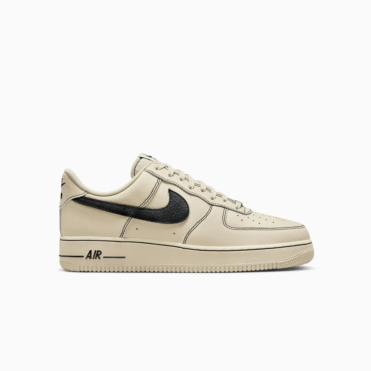 Nike Air Force 1 '07 LV8 pour homme « Light Khaki »