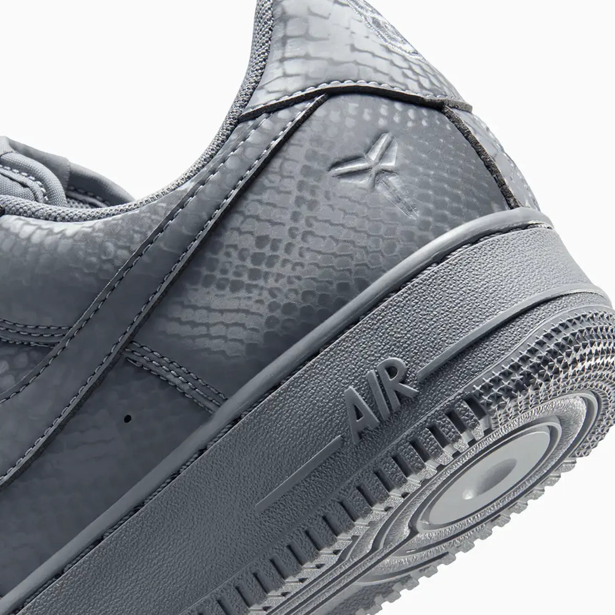 Chaussures basses Air Force 1 pour homme « Kobe Bryant Forever Cool Grey »