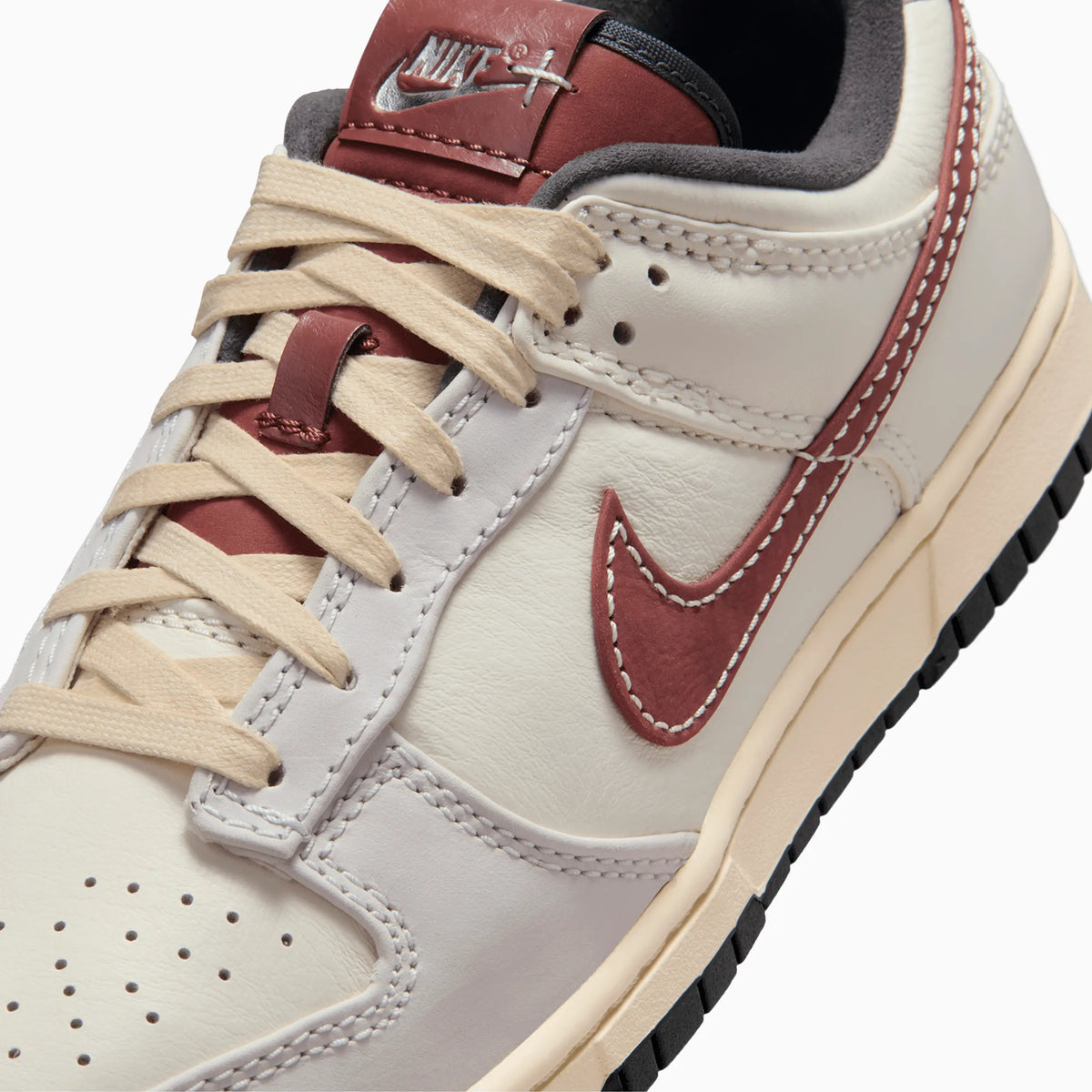 Men's Dunk Low 'Dark Pony Soft Pearl'