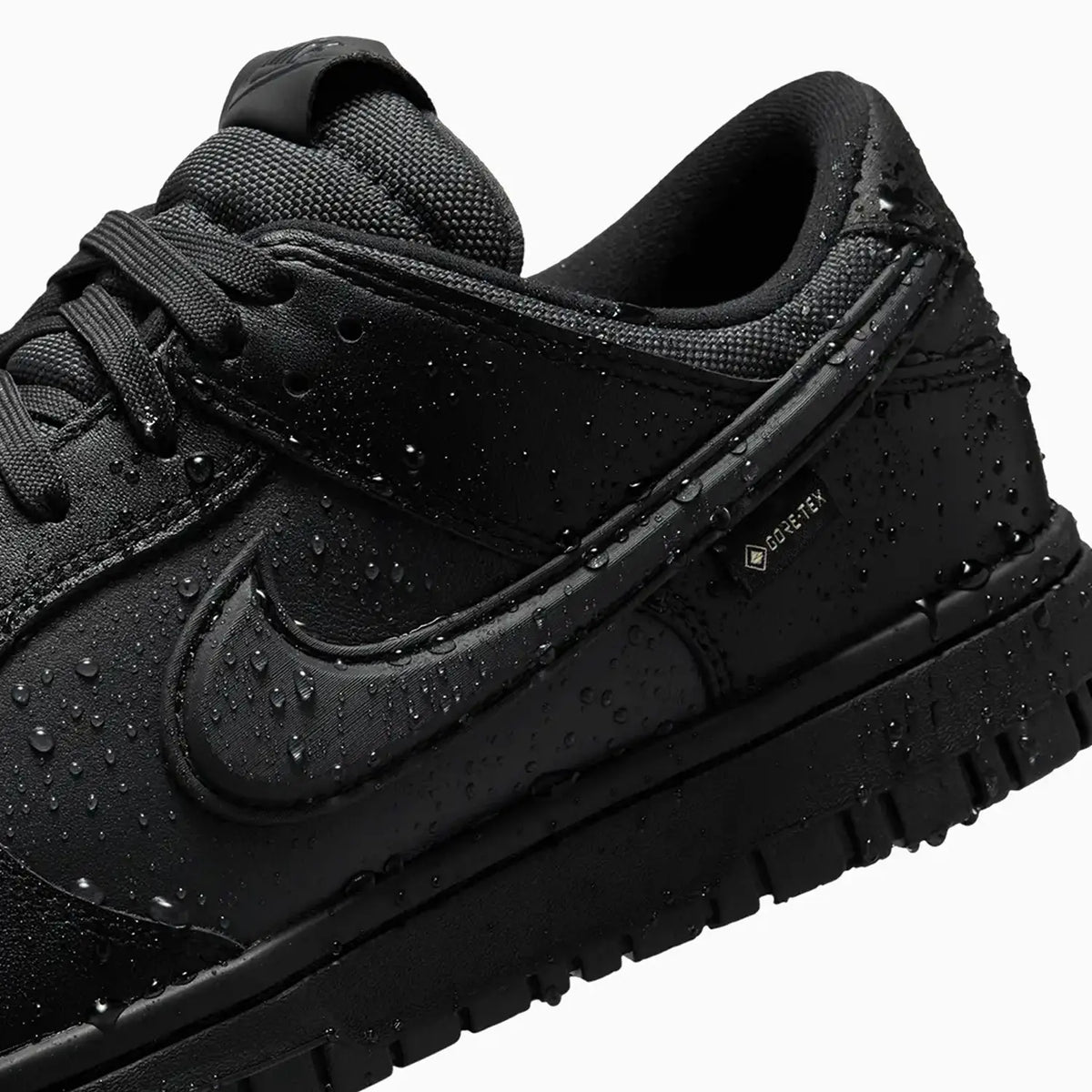 Dunk Low Gore-Tex 'Triple Black' para hombre