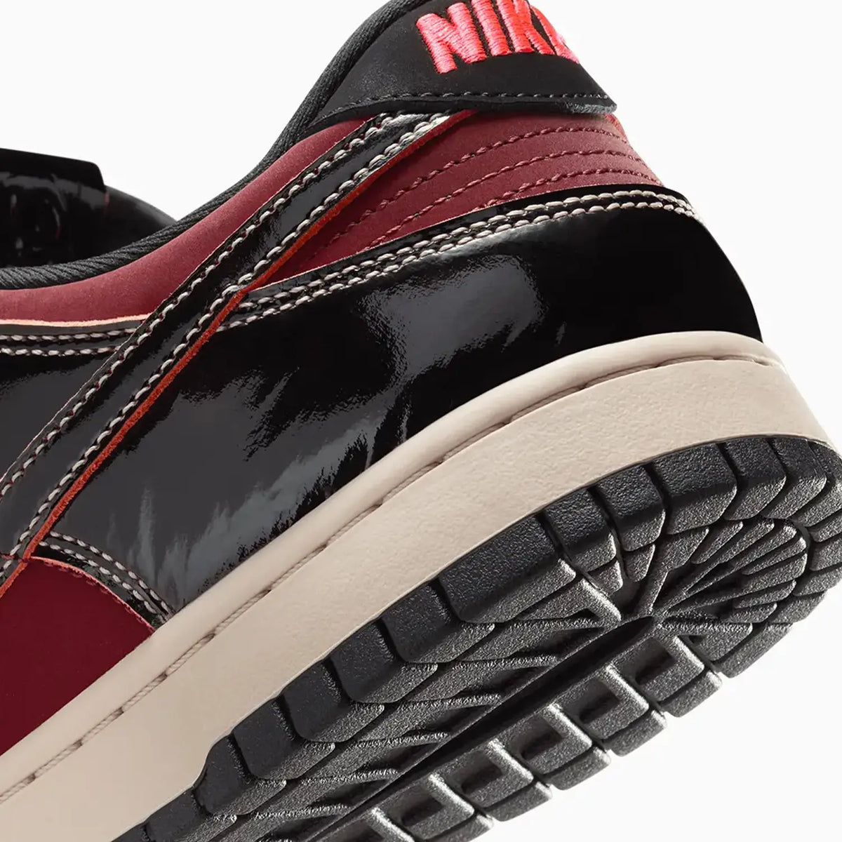 Men's Dunk Low Retro SE 'Red Panda'