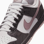 Dunk Low SE pour homme « Snakeskin »