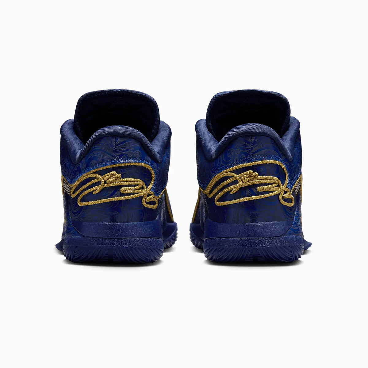 Men's LeBron XXII 'Token'