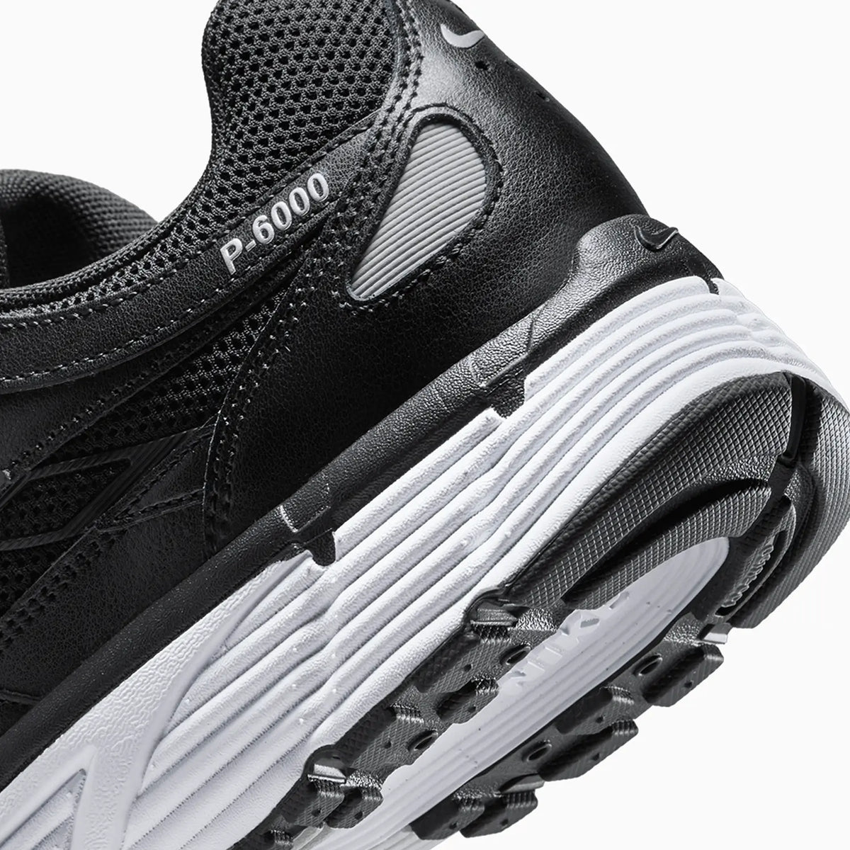 P-6000 pour homme « Black Metallic Silver »