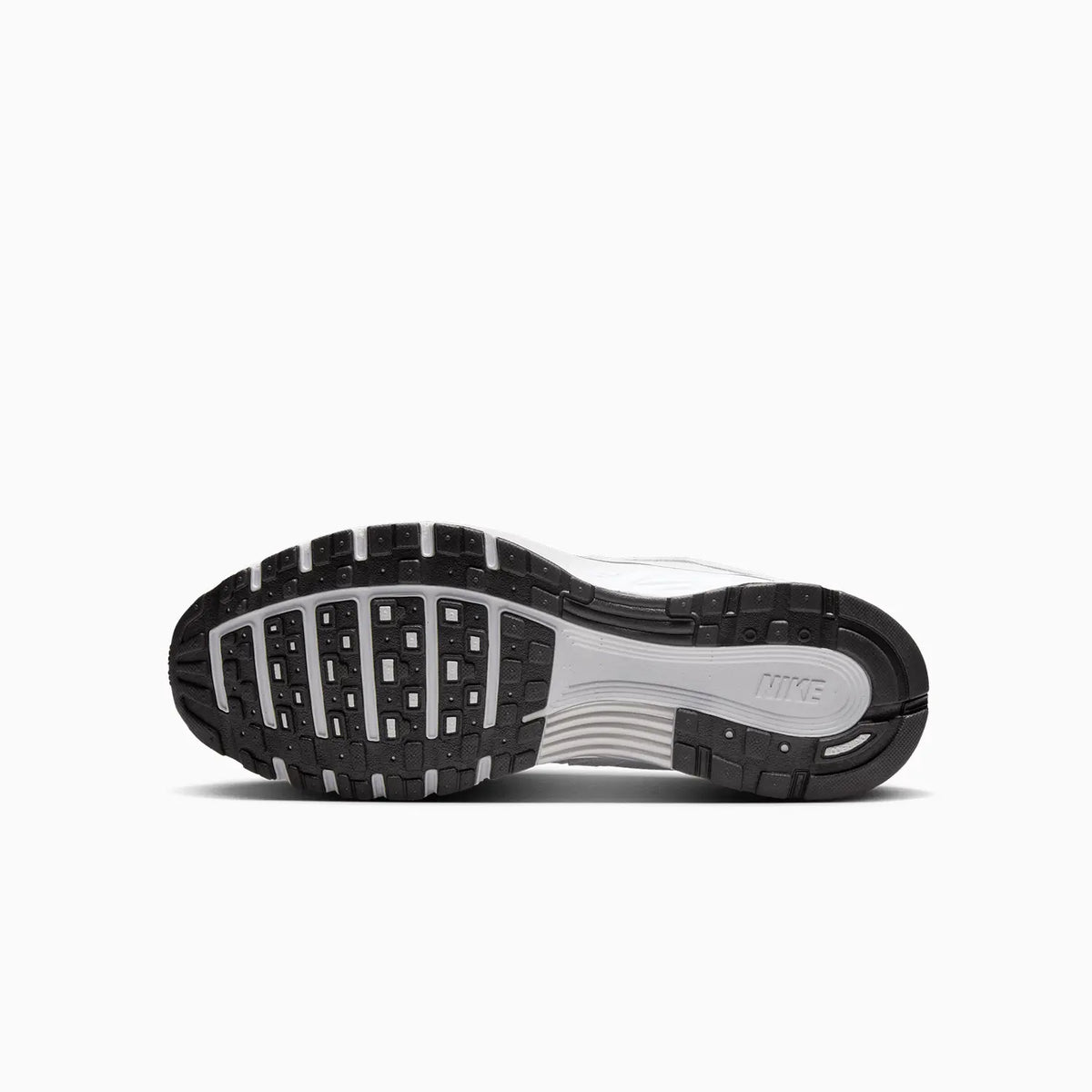P-6000 pour homme « Argent métallique »