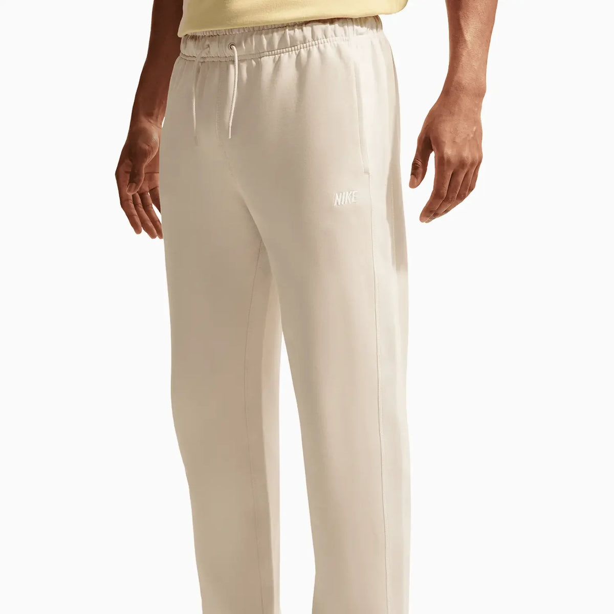 Men's Sportswear Club Outfit