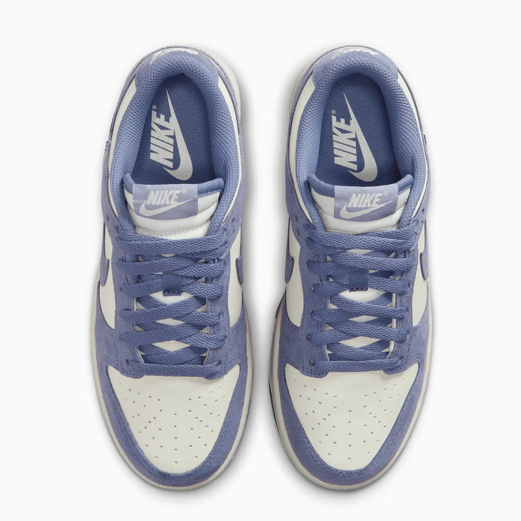 Dunk Low de mujer 'World Indigo Mini Swoosh'