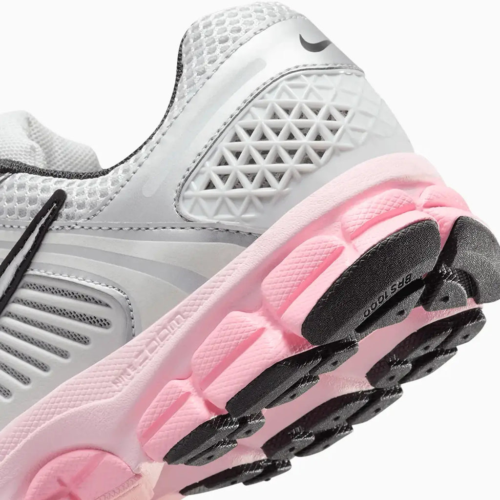 Zoom Vomero 5 de mujer 'Photon Dust Pink Foam'