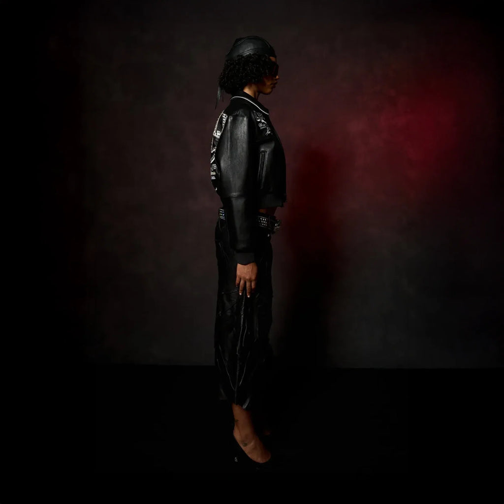 Chaqueta corta de cuero Pelle Queen para mujer