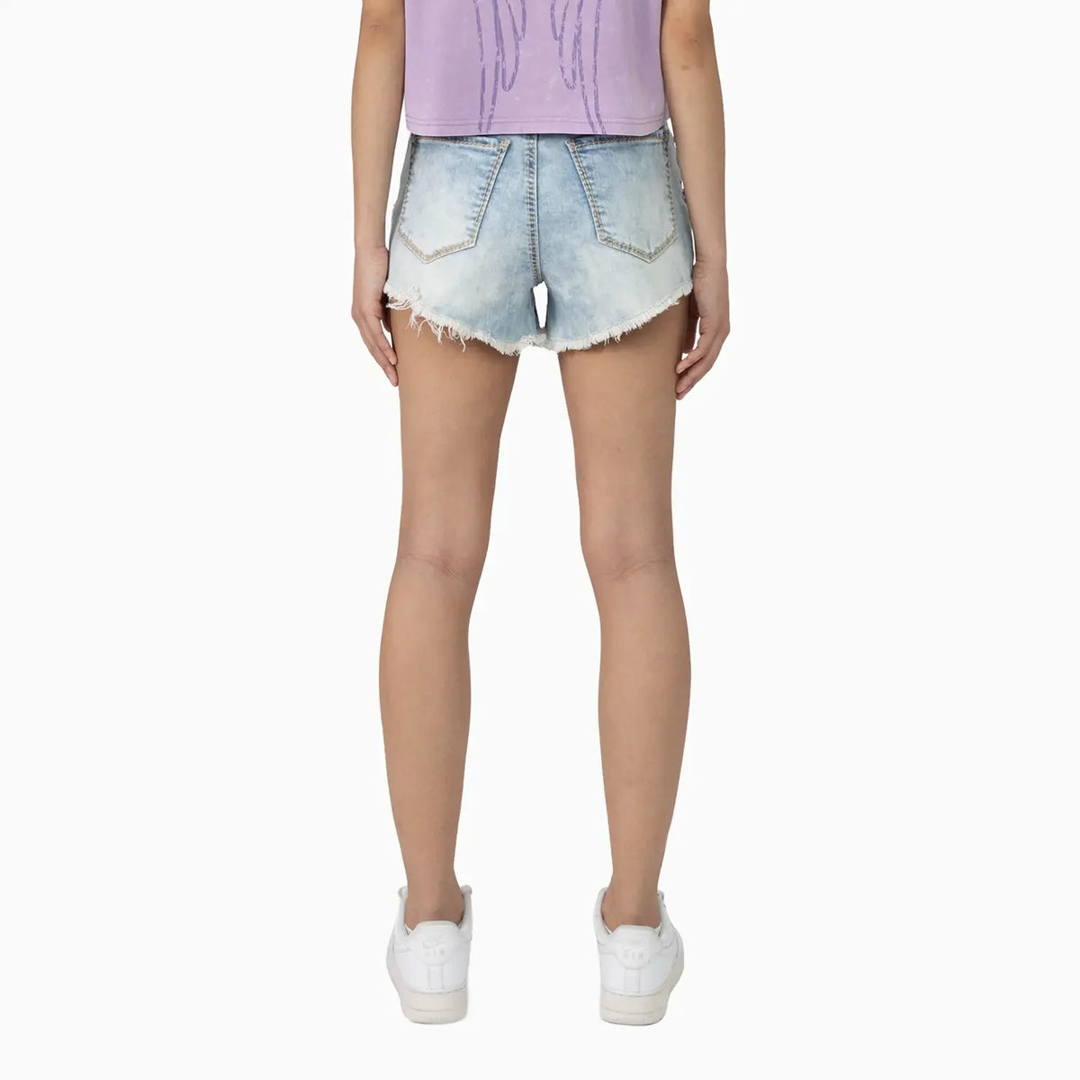 Conjunto de camiseta y shorts con pedrería para mujer
