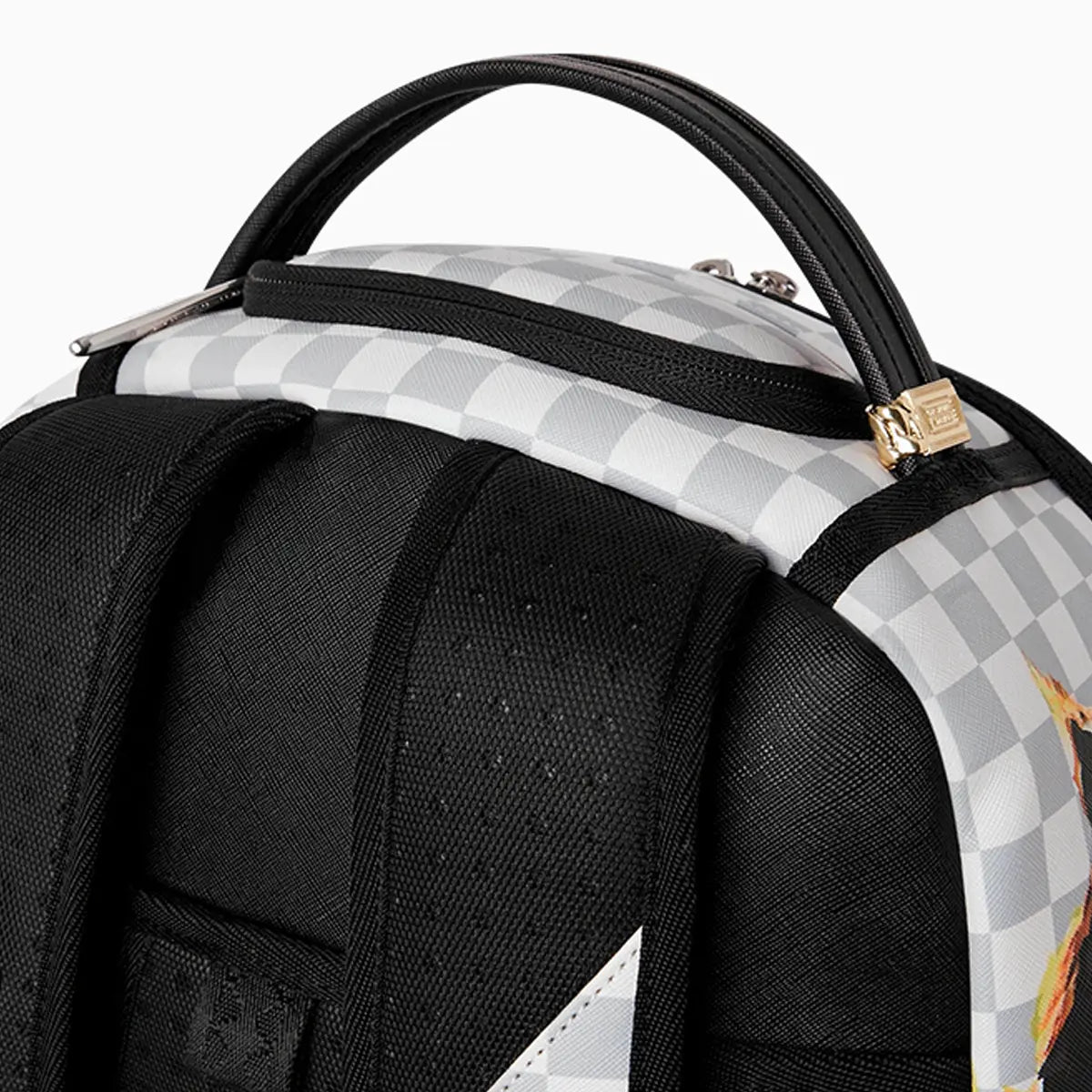 Revela la verdadera mochila