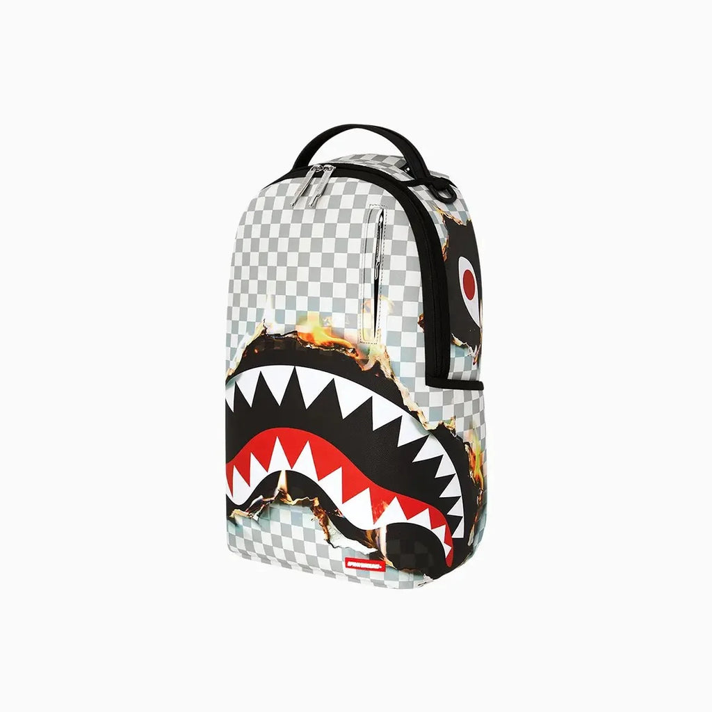 Revela la verdadera mochila