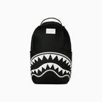 Mochila Tiburón Central 2 Blanco y Negro